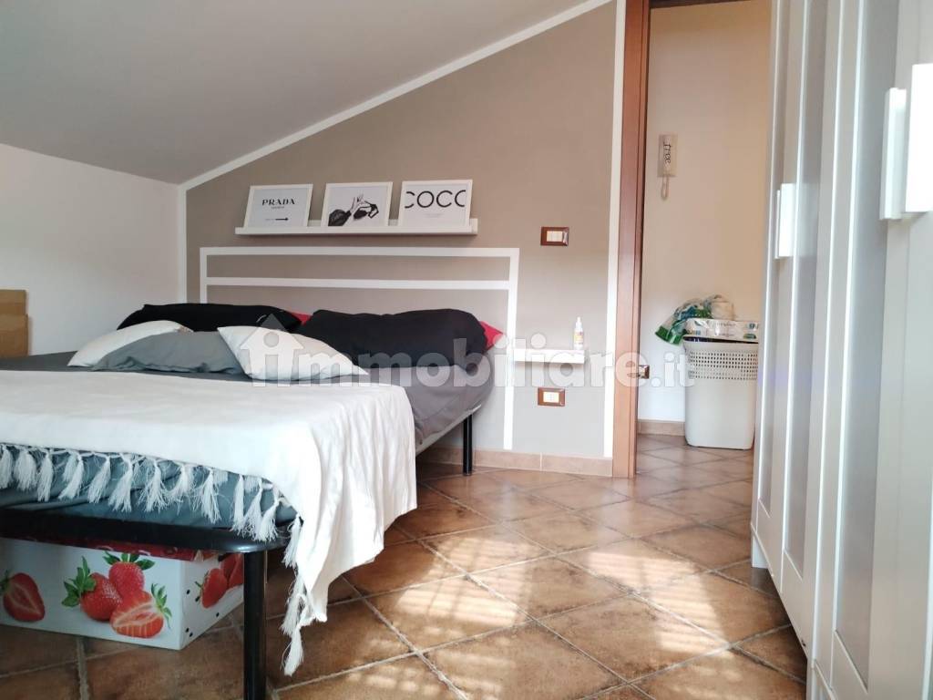 Camera da letto della villa a Pichini