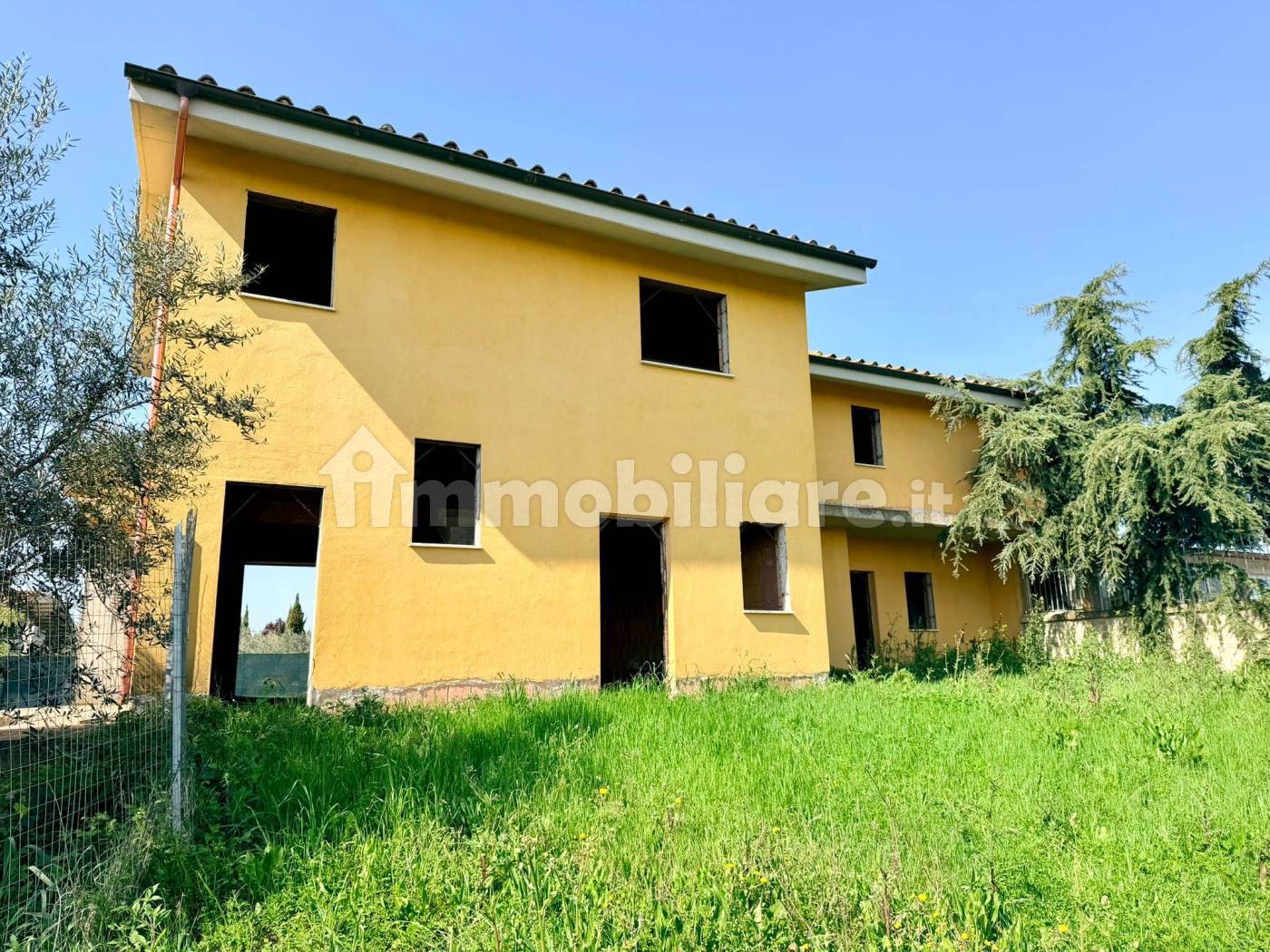 Villa bifamiliare in vendita Via San Sebastiano 96, Fiano Romano - facciata